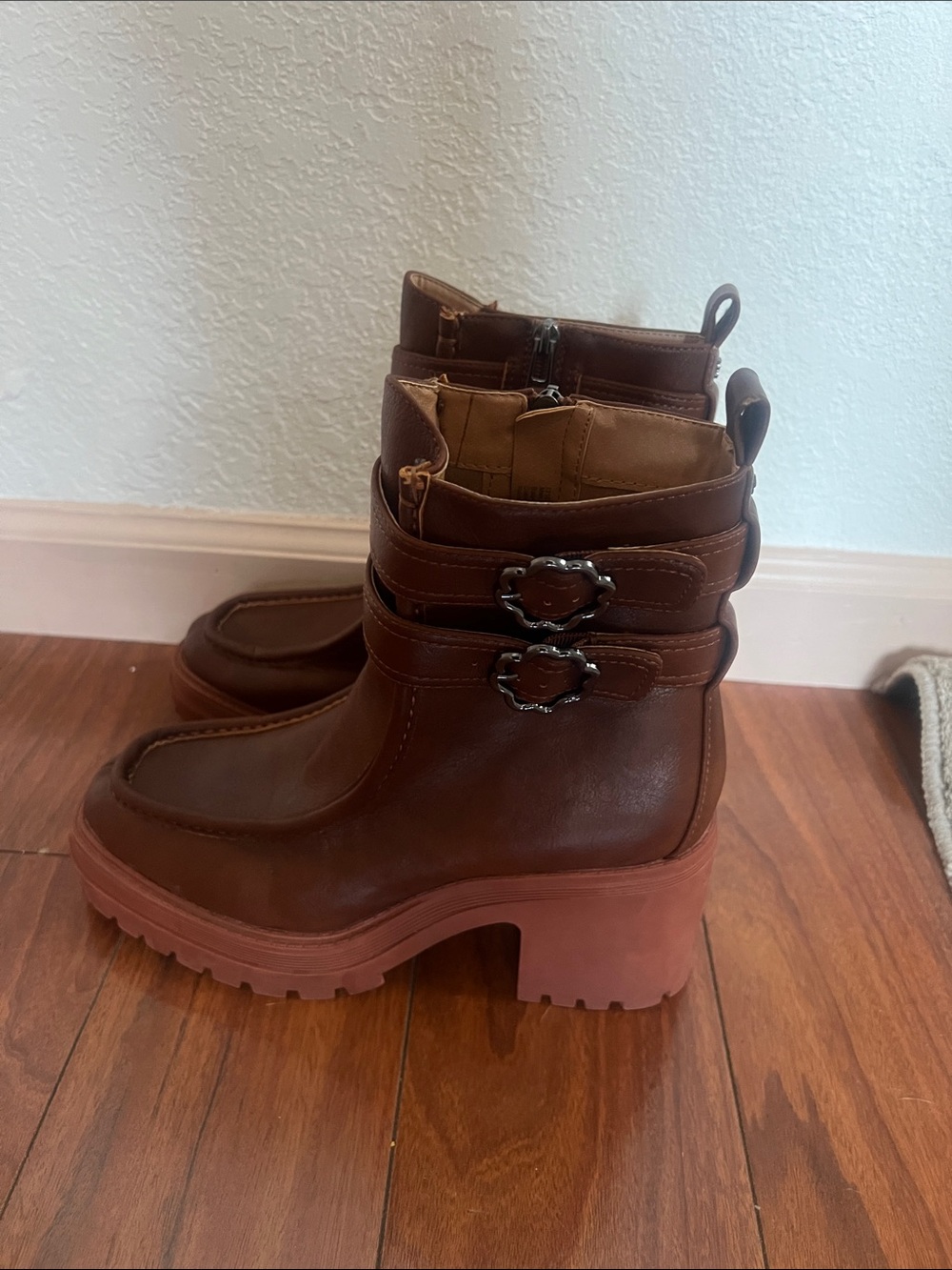 Sam & Libby Women’s Brown Chunky Heel Ankle Boots